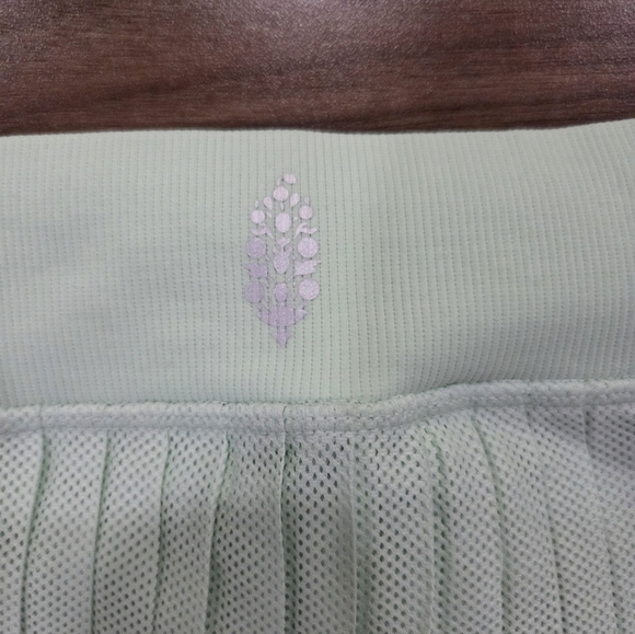 Free People Movement Rally Pleated Mini Skirt Skort Pistachio Size M - Picture 6 of 8